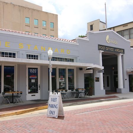 The Banyan Hotel Fort Myers, Tapestry Collection By Hilton Exterior photo