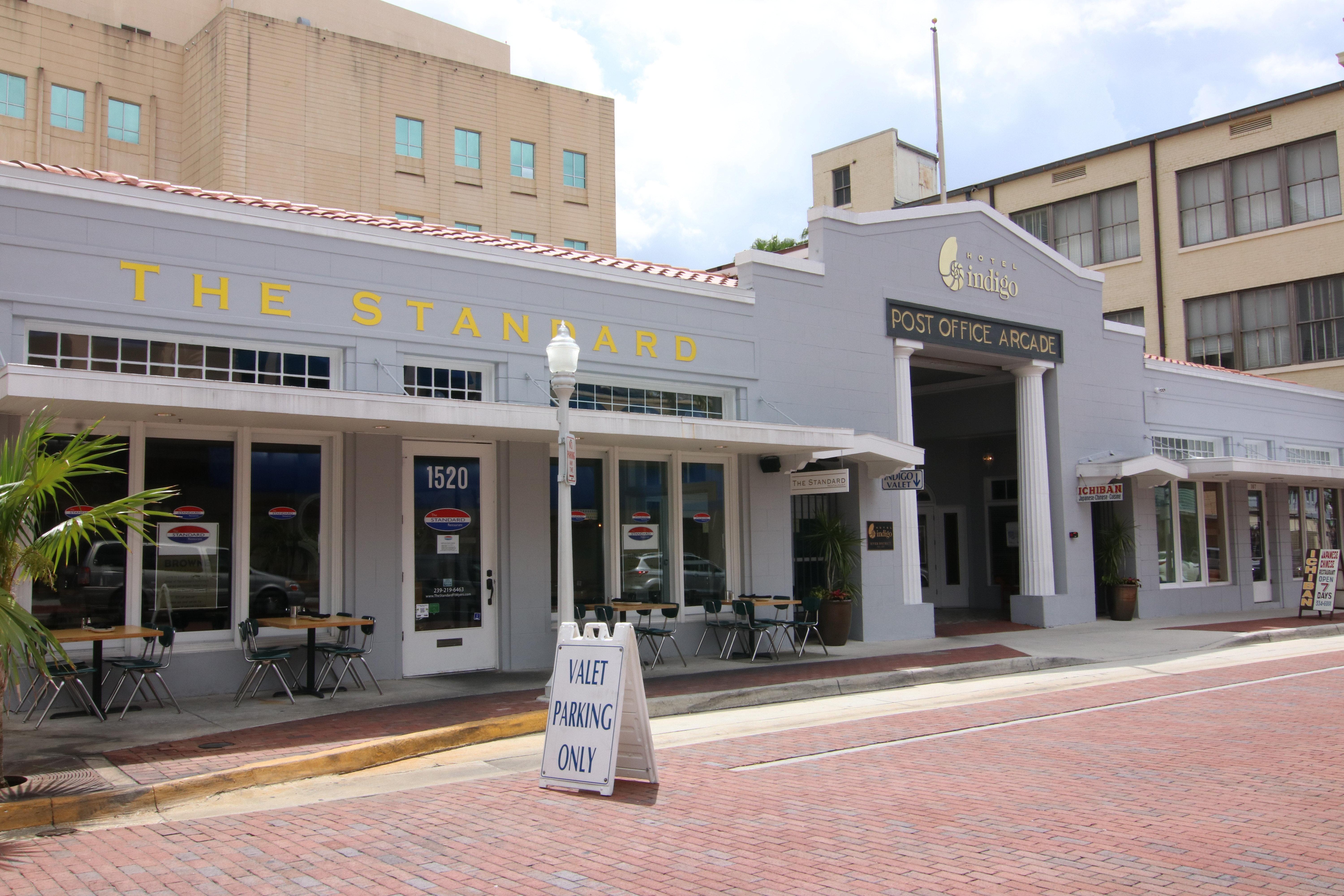 The Banyan Hotel Fort Myers, Tapestry Collection By Hilton Exterior photo